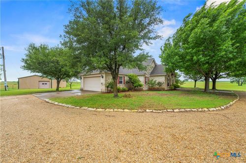 550 Dowell Rd, Moody, TX, 76557-3916 | Card Image