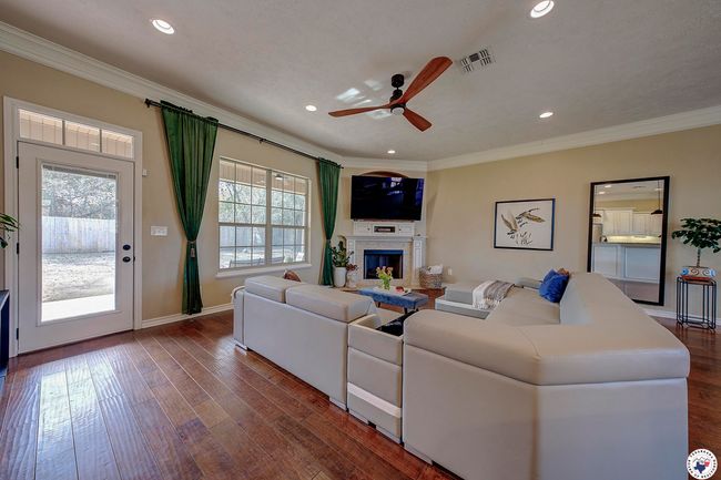 3607 Melody Ln, House other with 4 bedrooms, 2 bathrooms and null parking in Texarkana TX | Image 4
