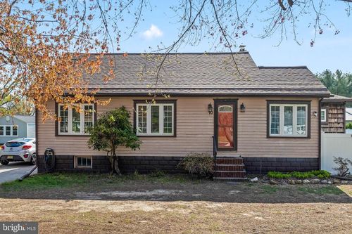 10 S Hook Rd, PENNSVILLE, NJ, 08070-2344 | Card Image