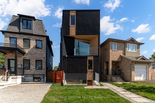 2-101 Bernice Cres, York, ON, M6N1W7 | Card Image