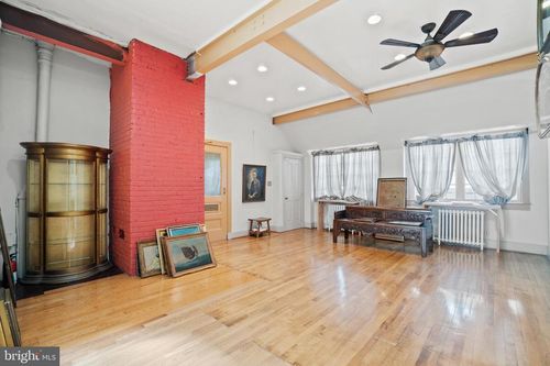 9108 Church St, MANASSAS, VA, 20110-5436 | Card Image