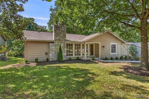 807 Garonne Dr, Manchester, MO, 63021-5604 | Card Image
