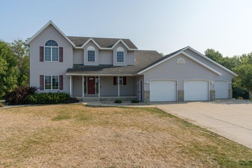 852 Mill Race Rd, Madelia, MN, 56062-1026 | Card Image