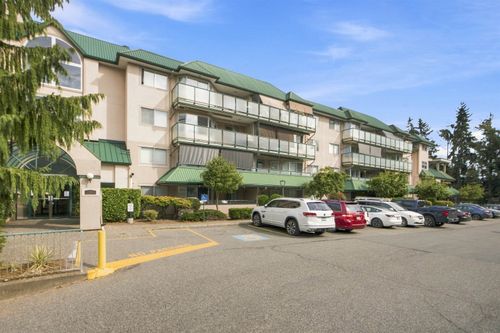 107-2962 Trethewey St, Abbotsford, BC, V2T4M3 | Card Image