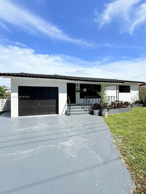 9305 Nw 14th Ave, Miami, FL, 33147-3311 | Card Image