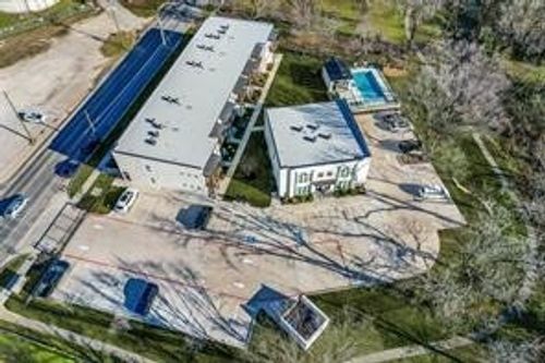 apt-402-408 Dr Martin Luther King Jr Blvd, Waxahachie, TX, 75165-3877 | Card Image