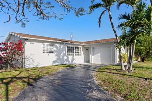 1713 Roy Dr, West Palm Beach, FL, 33415-5548 | Card Image