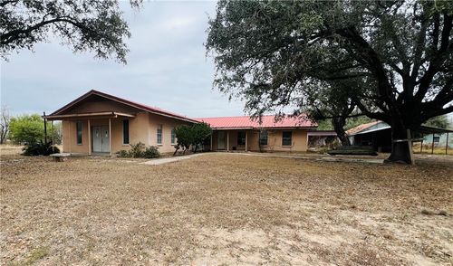 335 Se 4th St, Premont, TX, 78375-1379 | Card Image