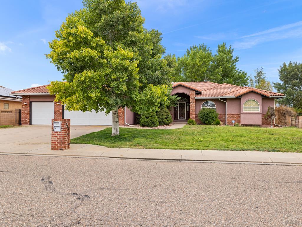 Alhambra Dr, Pueblo, CO 81005
