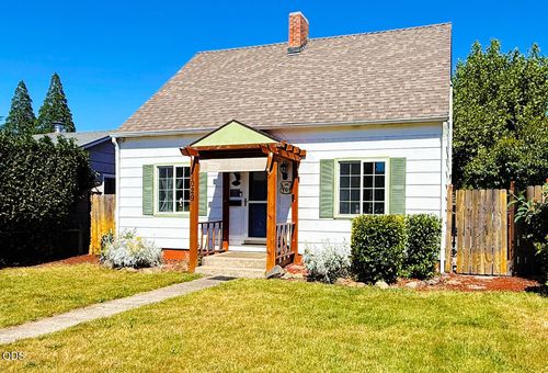 1029 S Holly St, Medford, OR, 97501-3644 | Card Image