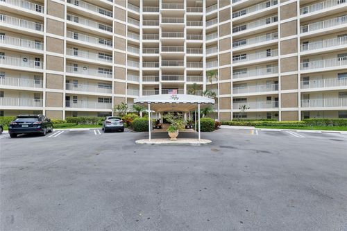 apt-211-3090 N Course Dr, Pompano Beach, FL, 33069-3357 | Card Image
