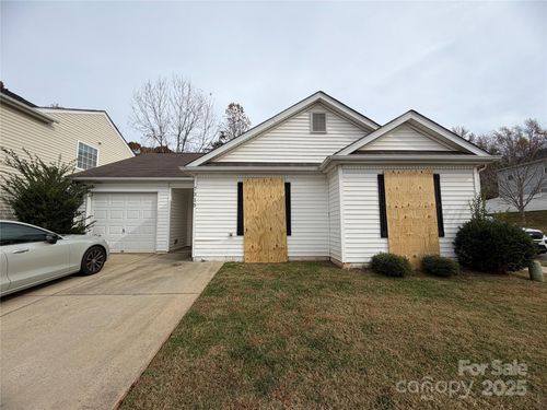 7315 Fig Ln, Charlotte, NC, 28215-3969 | Card Image