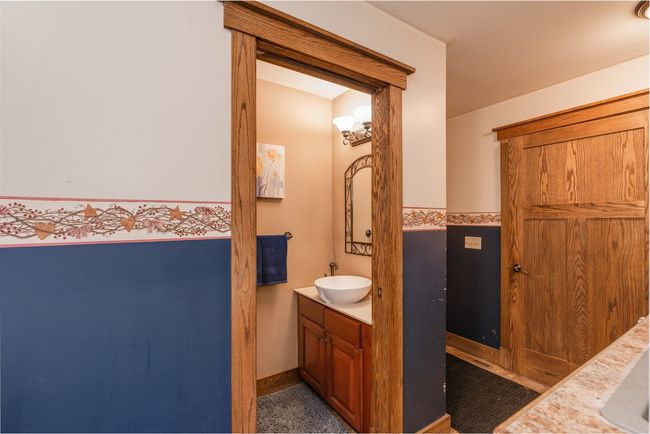 2268 E 2250 North Rd, Home with 3 bedrooms, 4 bathrooms and null parking in Carlock IL | Image 42