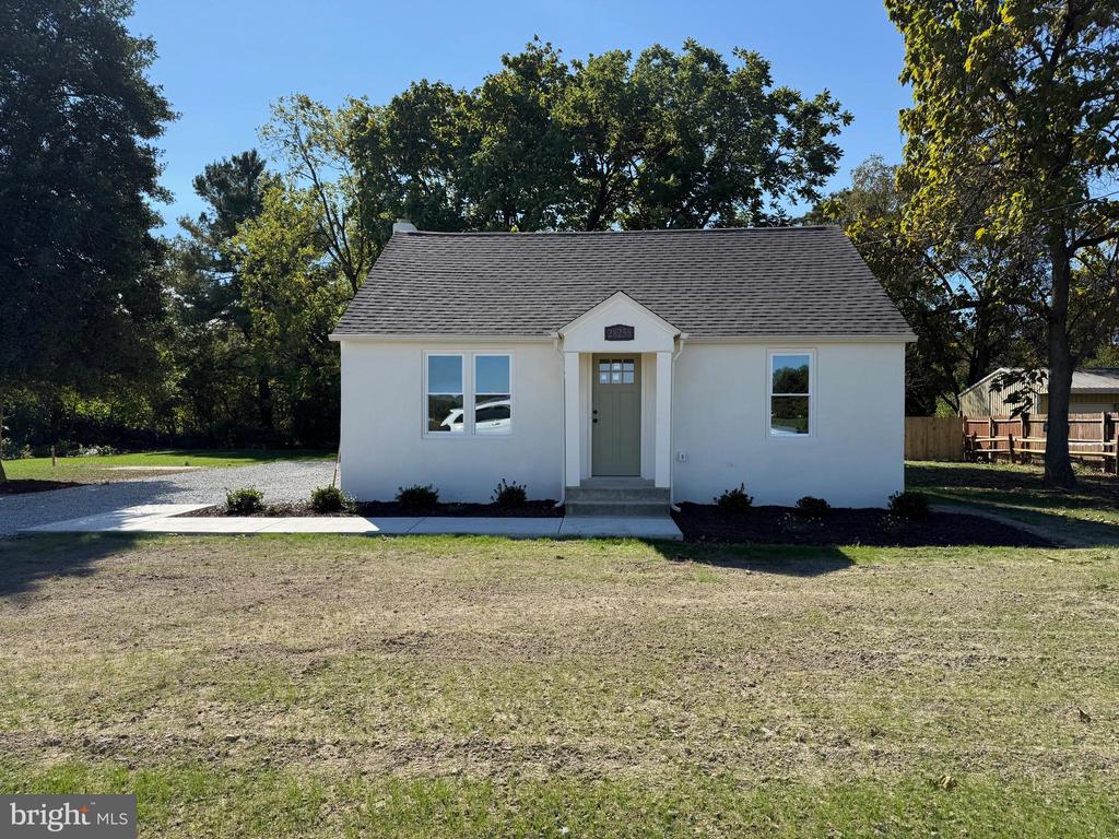 Liden School Rd, Denton, MD 21629