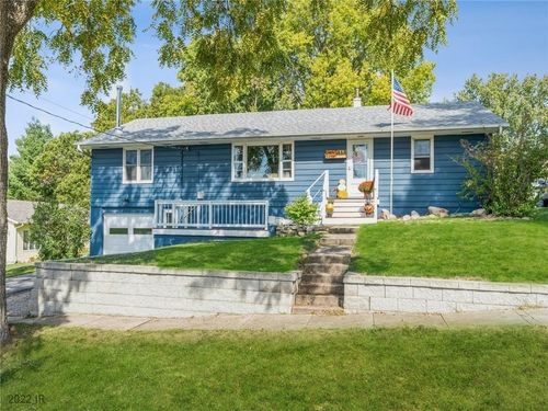 213 W Lincoln St, Monroe, IA, 50170-7842 | Card Image