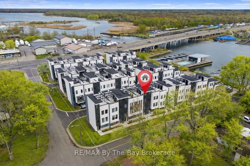 8 Bru-Lor Lane, Orillia, ON, L3V8P4 | Card Image