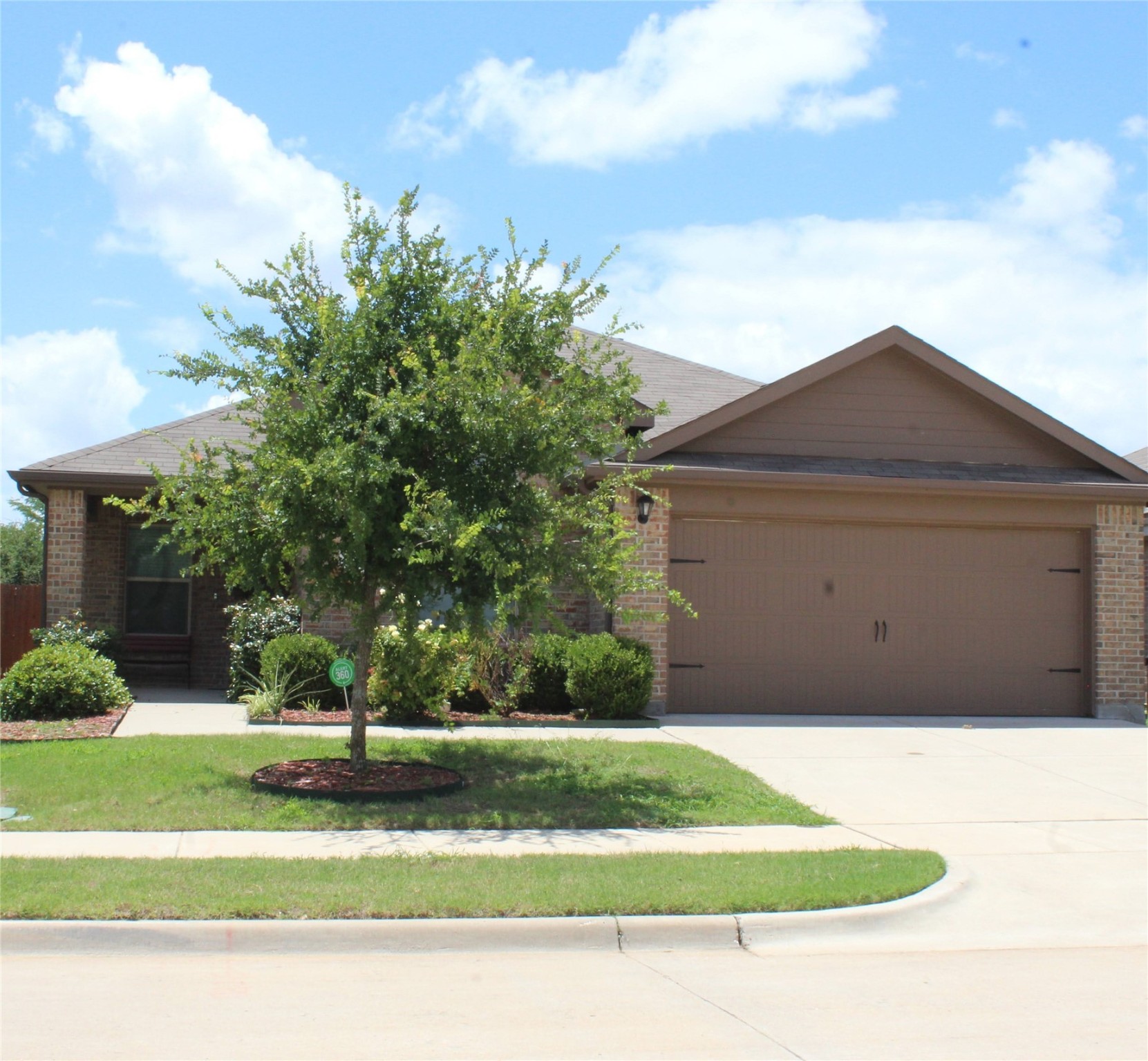Residential in Crowley 2