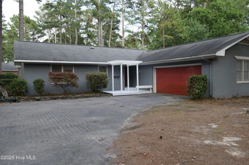 340 Lake Forest Dr, Pinehurst, NC, 28374-8987 | Card Image