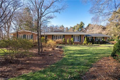 4255 Briar Creek Rd, Clemmons, NC, 27012-8496 | Card Image