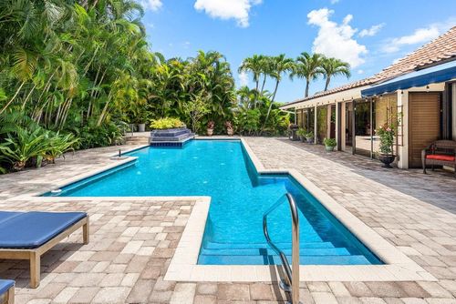 4899 Pineview Cir, Delray Beach, FL, 33445 | Card Image