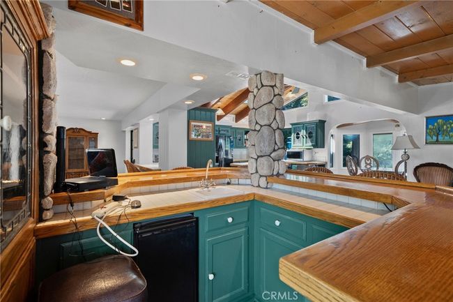 22396 Mojave River Rd, House other with 2 bedrooms, 2 bathrooms and null parking in Cedarpines Park CA | Image 20