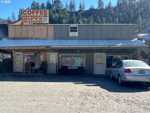 10784 Highway 126, Mapleton, OR, 97453-9626 | Card Image