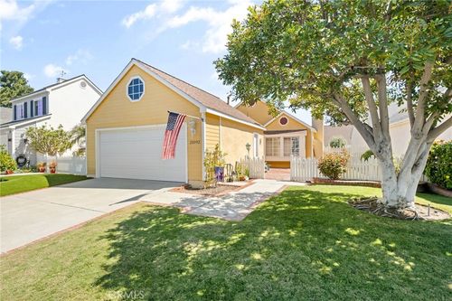 21092 Cedar Ln, Mission Viejo, CA, 92691-6610 | Card Image