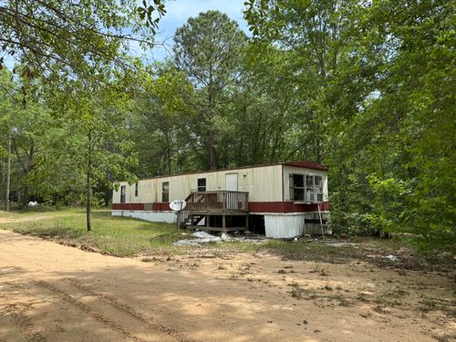 471 Hickory Ln, Williston, SC, 29853-4353 | Card Image