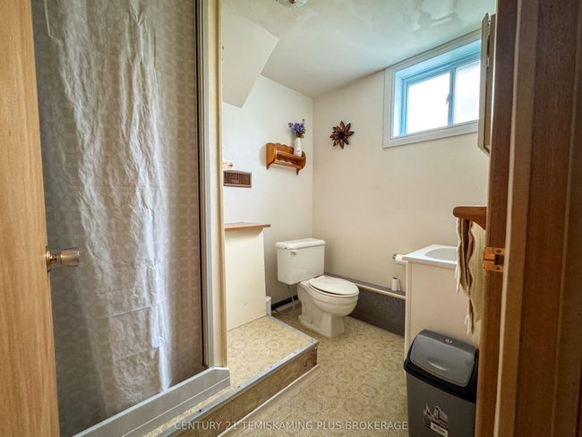 181 Carter Blvd, House other with 4 bedrooms, 2 bathrooms and 3 parking in North Cobalt ON | Image 15