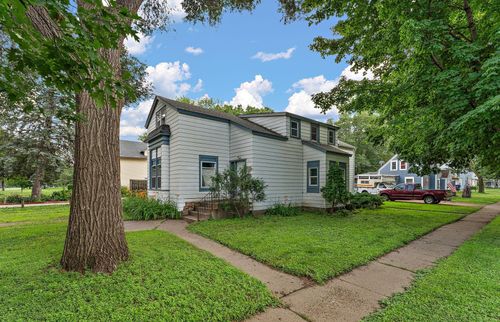 600 Oak St, Farmington, MN, 55024-1385 | Card Image