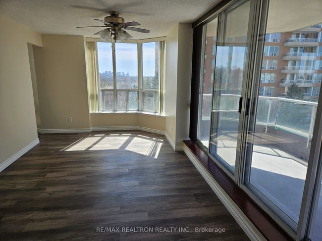 708 - 410 Mclevin Ave, Condo with 3 bedrooms, 2 bathrooms and 1 parking in Scarborough ON | Image 12