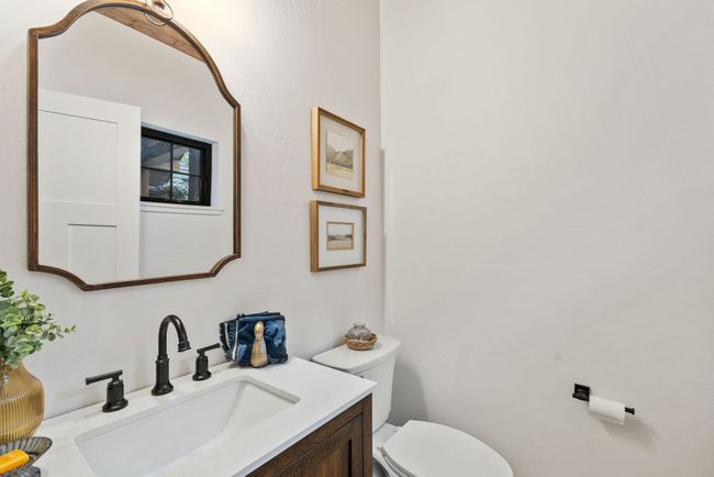Powder Room | Image 20