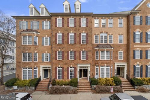 9504 Hyde Pl, FREDERICK, MD, 21704-7375 | Card Image