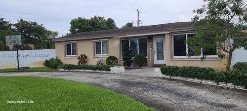 1318 Sw 49th Ter, Fort Lauderdale, FL, 33317-5518 | Card Image