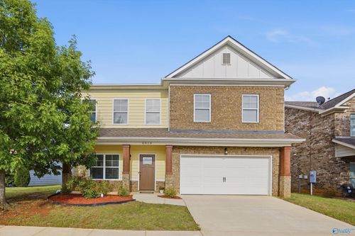 6010 Taramore Ln, Huntsville, AL, 35806-4734 | Card Image