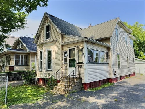 60 Clairmount St, Rochester, NY, 14621-4204 | Card Image