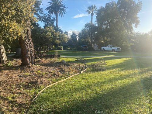 823 W 5th St, Ontario, CA, 91762-1520 | Card Image