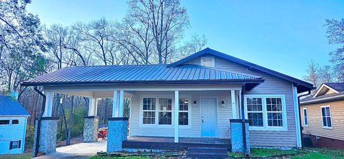 1322 Pennsylvania Ave, Etowah, TN, 37331-1218 | Card Image