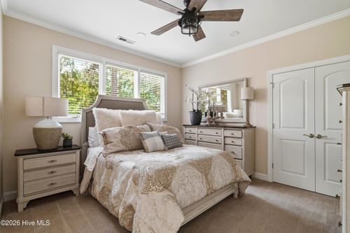 120 Woodenbridge Ln, Pinehurst, NC, 28374-8211 | Card Image