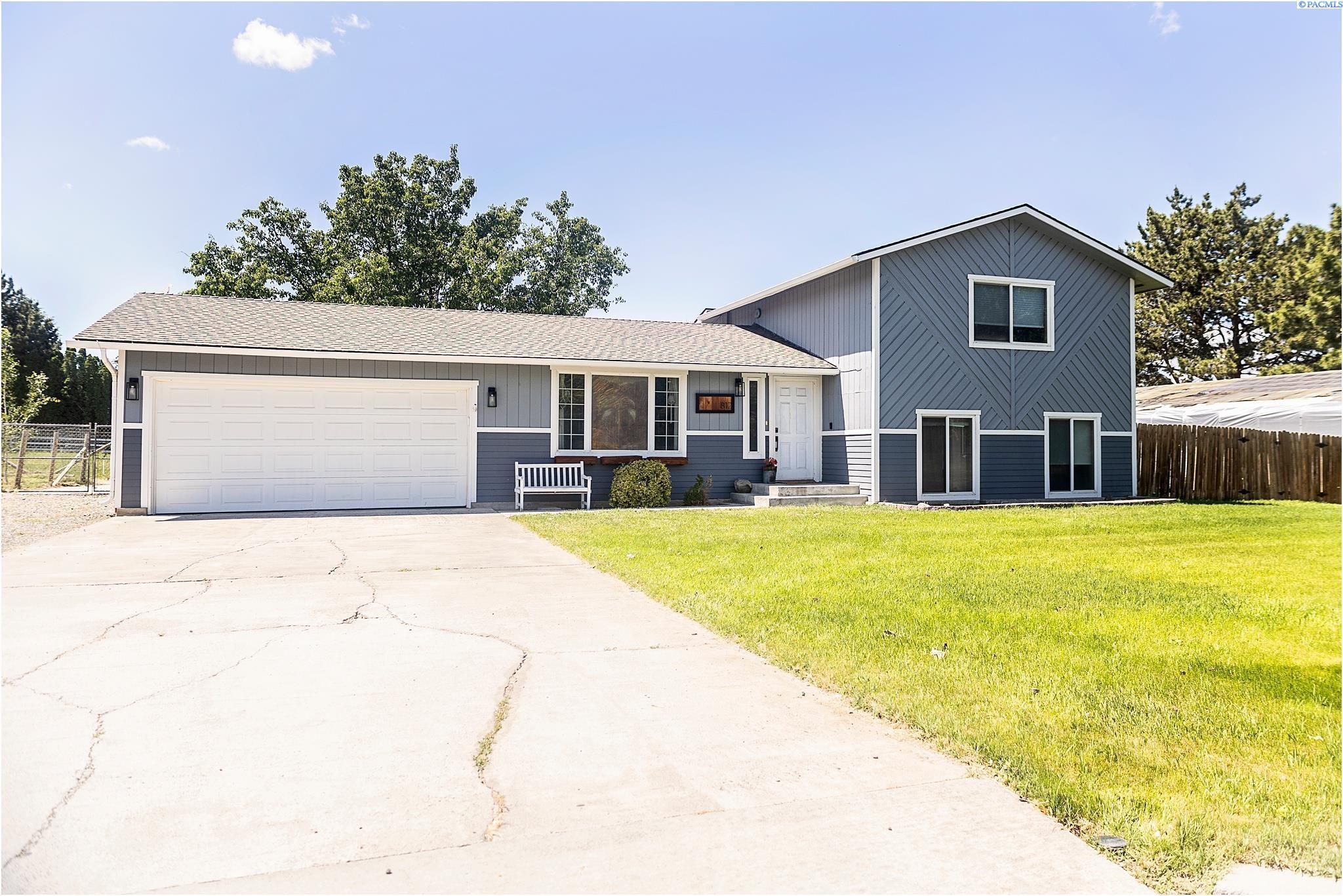 Kellogg St, Kennewick, WA 99336