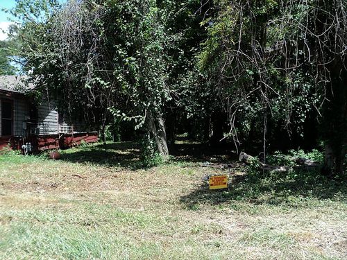 834 Green Meadow Ln, Houston, TX, 77091-2340 | Card Image
