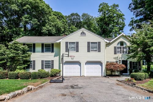 311 Mountain Rd, Wilton, CT, 06897-1533 | Card Image