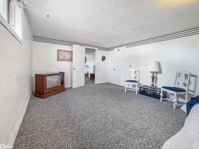 1604 Club View Dr, Home with 3 bedrooms, 2 bathrooms and 2 parking in Hampton IA | Image 26