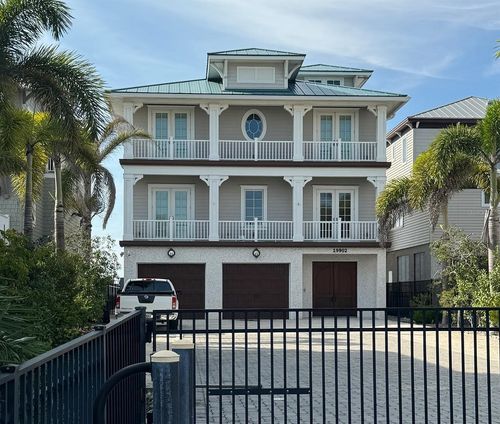 19902 Gulf Blvd, INDIAN SHORES, FL, 33785-2412 | Card Image