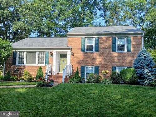 616 Crocus Dr, ROCKVILLE, MD, 20850-2045 | Card Image