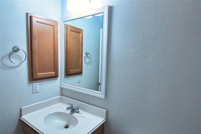 21622 Amesbury Meadow Ln, House other with 3 bedrooms, 2 bathrooms and 2 parking in Spring TX | Image 11