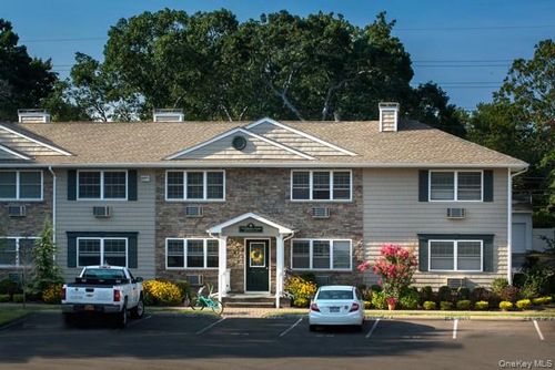 apt-5-166 Rollstone Ave, West Sayville, NY, 11796-1310 | Card Image