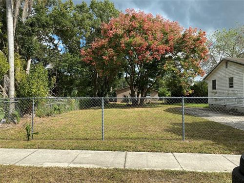2069 Dixie Ave, SANFORD, FL, 32771-8487 | Card Image
