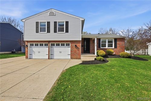 118 Treehaven Road, West Seneca, NY, 14224 | Card Image