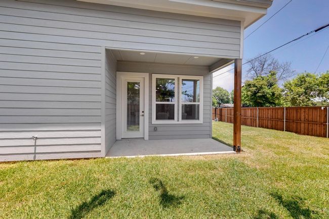 10916 Cade Rd, House other with 3 bedrooms, 3 bathrooms and null parking in Dallas TX | Image 34